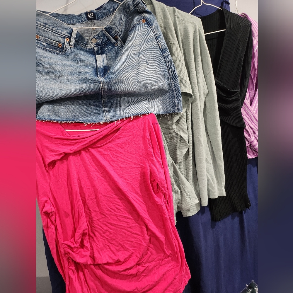 153. Auction prices without bidding closet clearout sale apparel closeout 🎁
